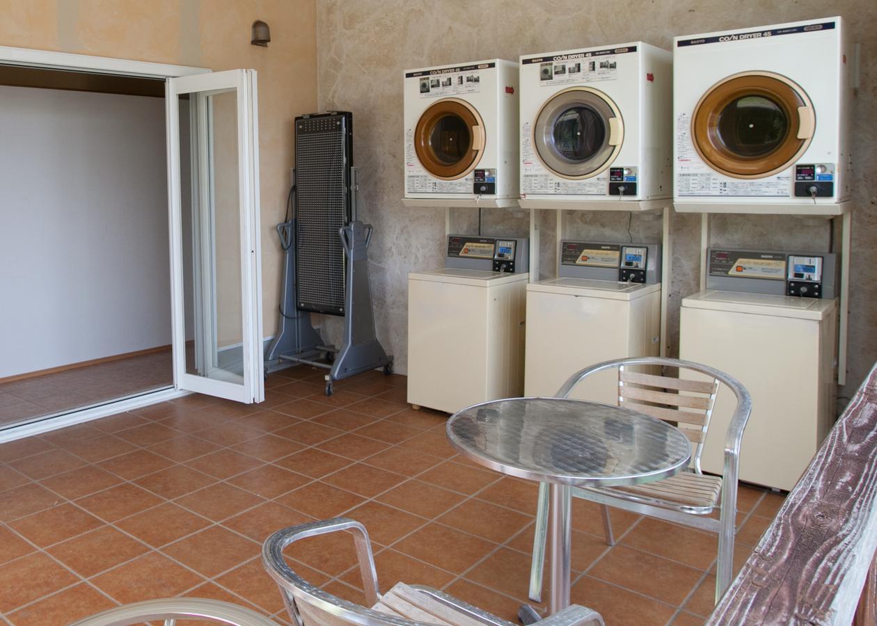 Ishigakijima Sunflower House Ishigaki  المظهر الخارجي الصورة